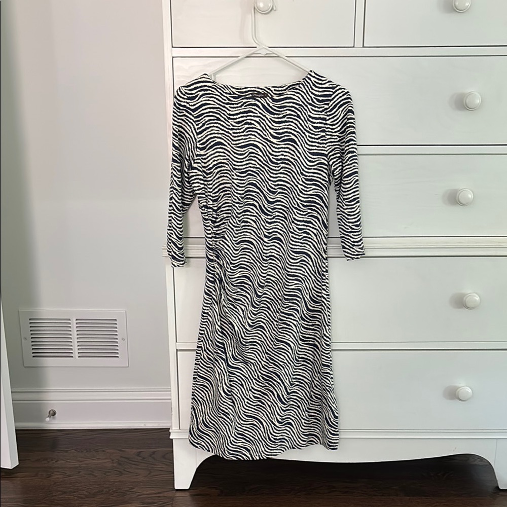 J. McLaughlin Blue and White Zebra Patterned Dress